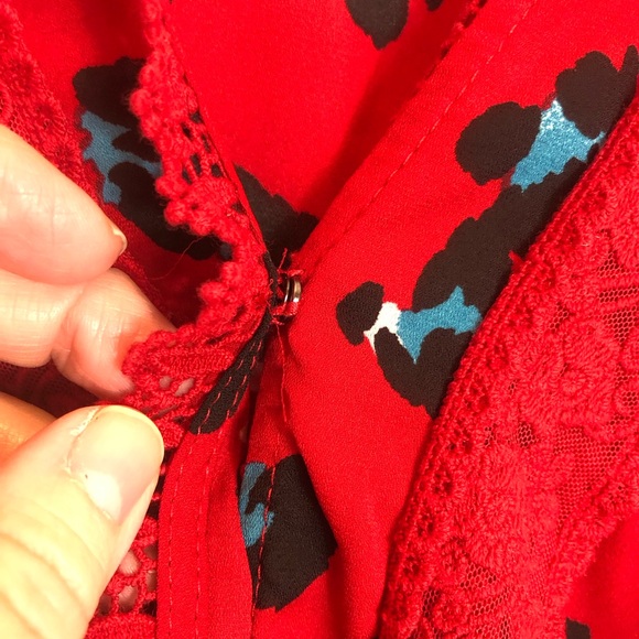 Mi Ami Leopard Print Pullover Lace Trim Long Sleeve Blouse  Size Medium - Picture 2 of 9